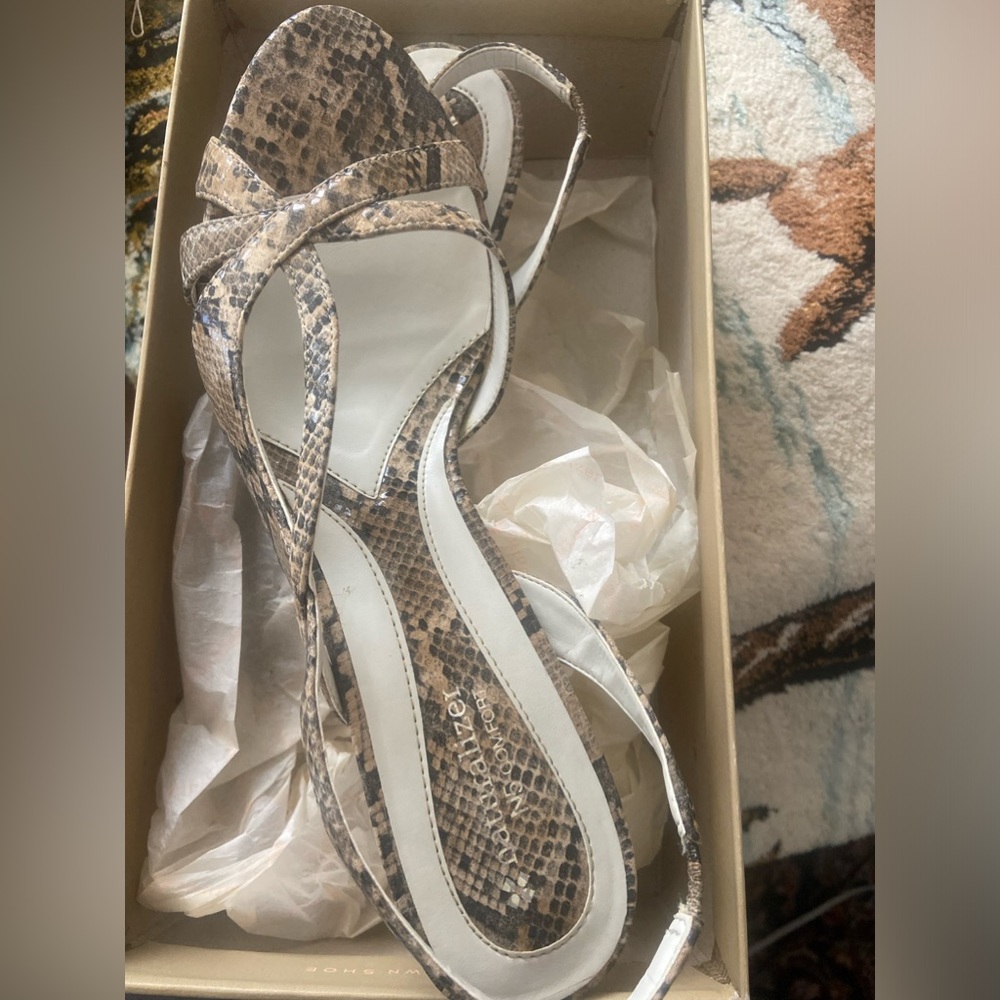 Naturalizer Prissy N5 Comfort natural snake heels
